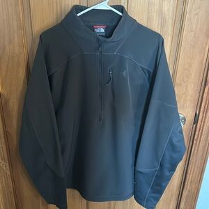 Men’s half zip North Face jacket